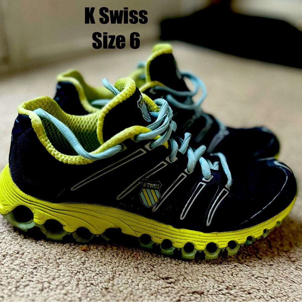 Sneakers